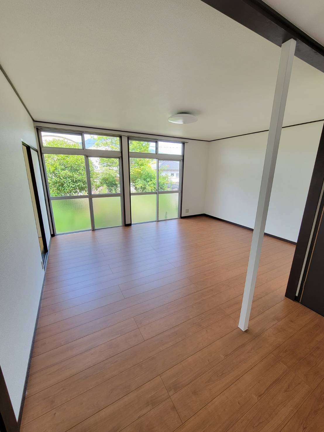 焼山ひばりヶ丘町　中古戸建