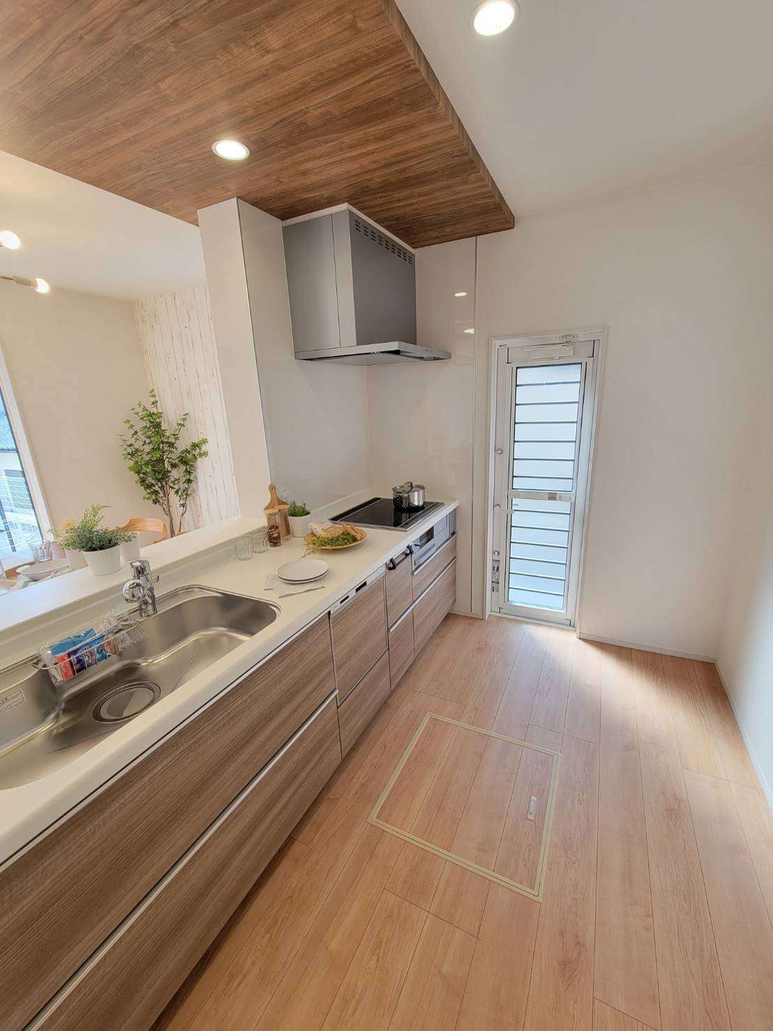 ブルーミングガーデン安芸郡熊野町東山　NO.2