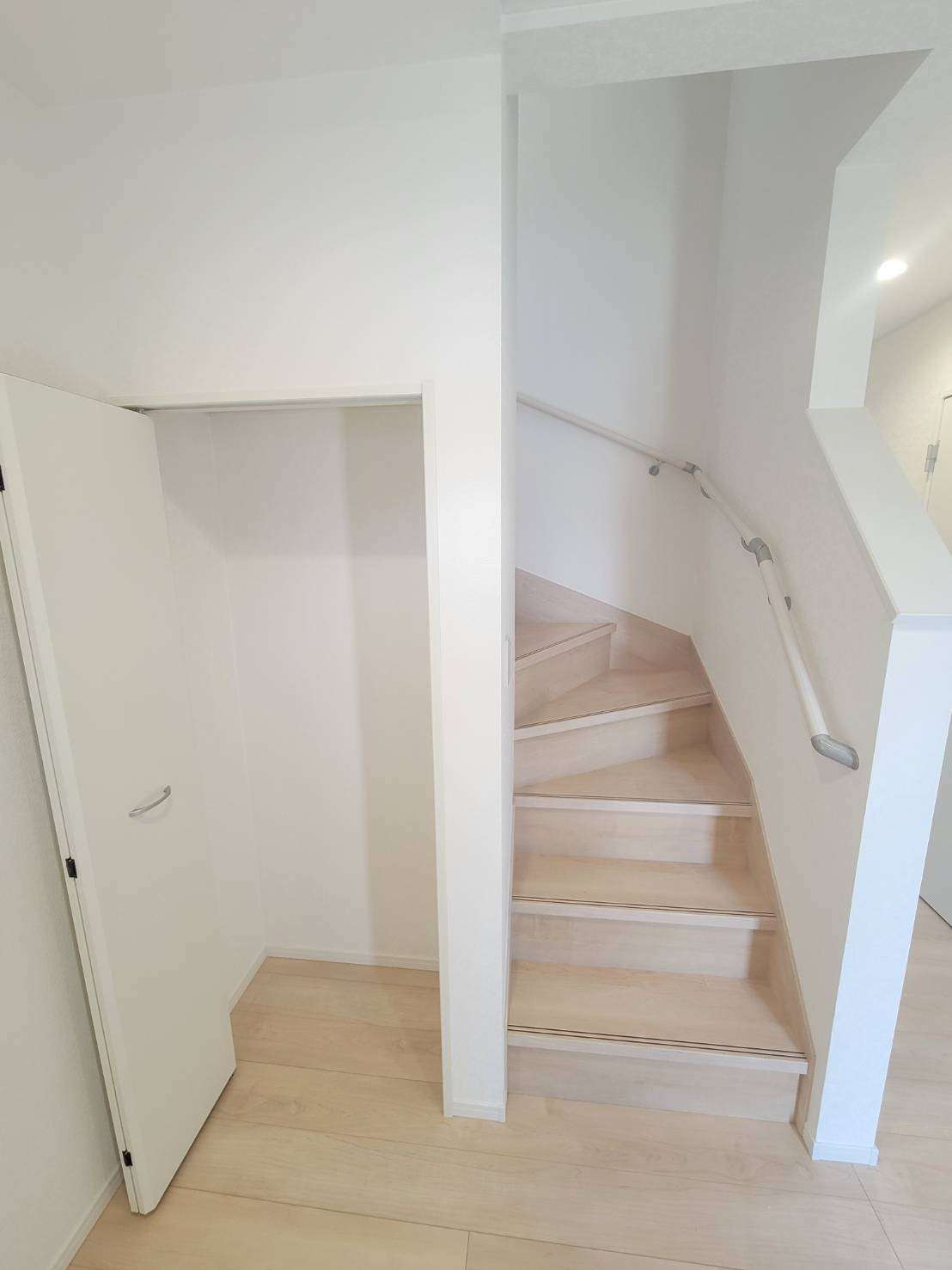 クレイドルガーデン熊野町呉地第5　NO.3