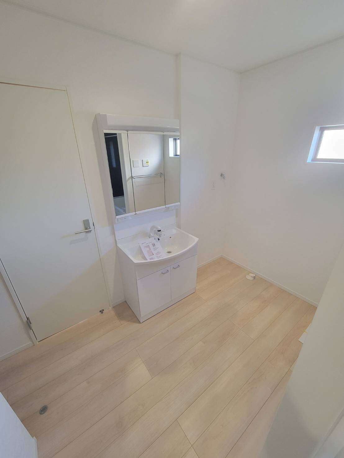 クレイドルガーデン熊野町呉地第5　NO.3