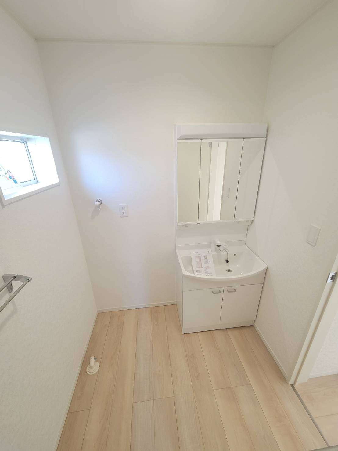 クレイドルガーデン熊野町呉地第5　NO.5