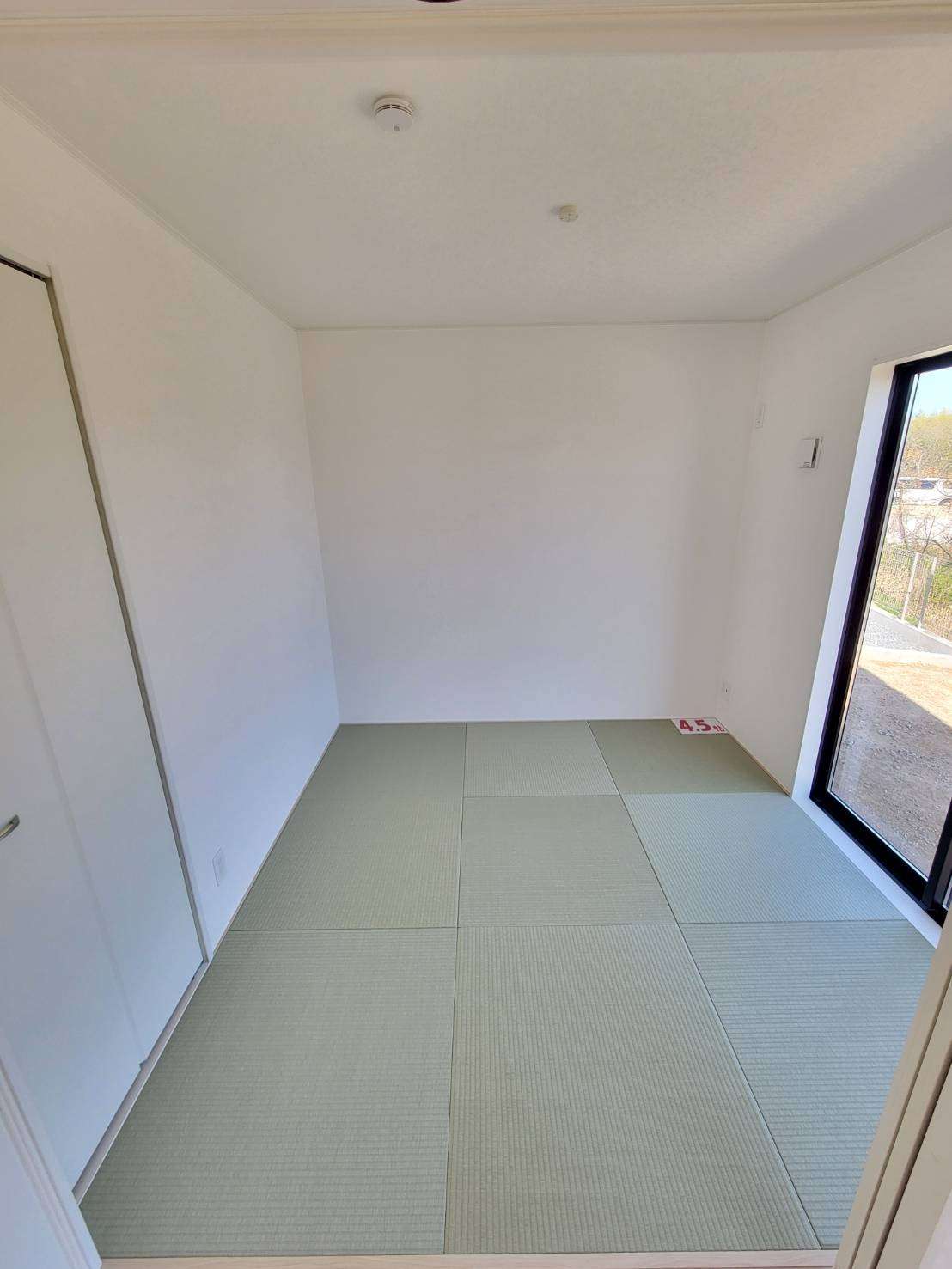 クレイドルガーデン八本松飯田4丁目　NO.3