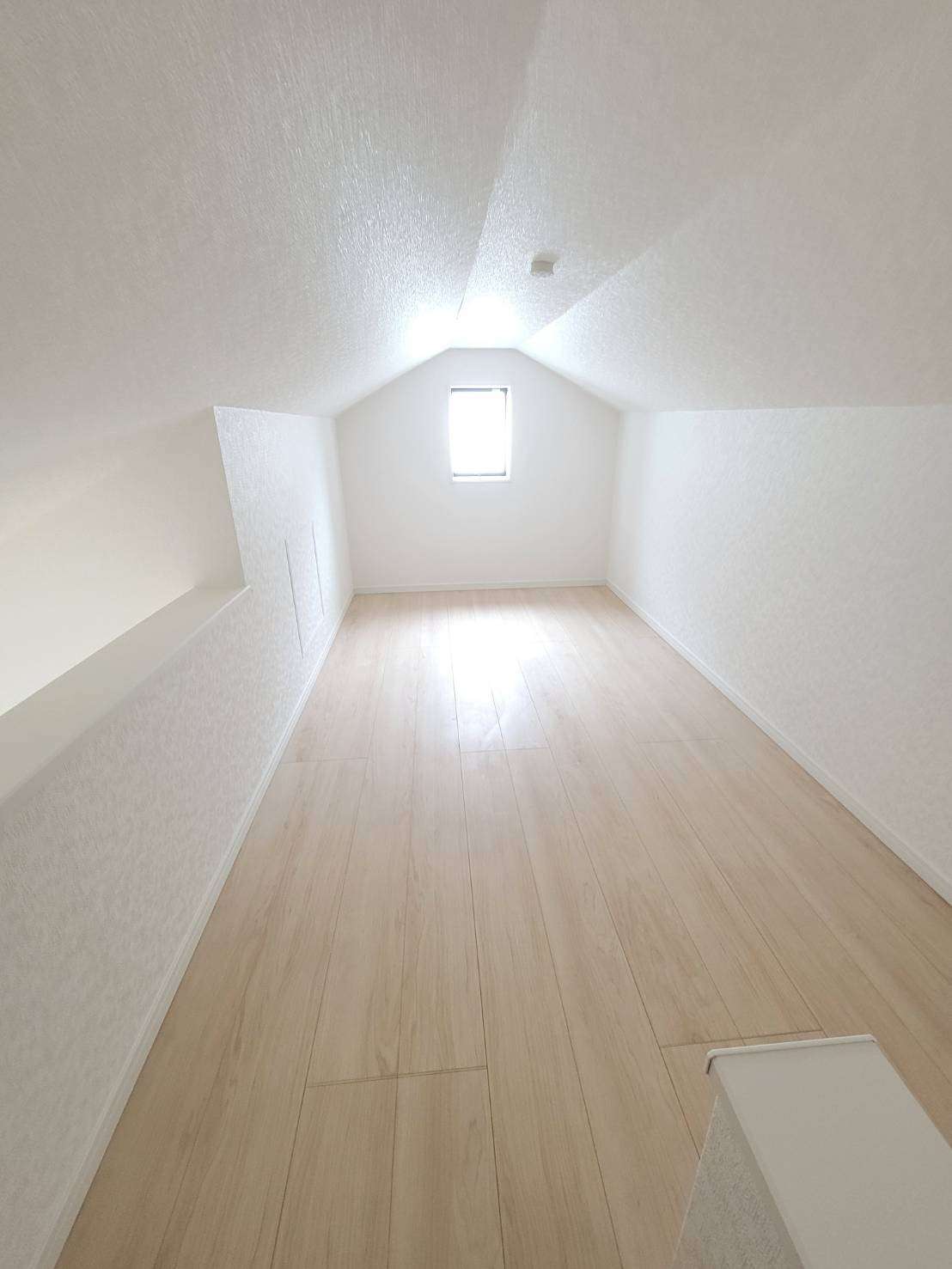 クレイドルガーデン熊野町城之堀１丁目第8　NO.10