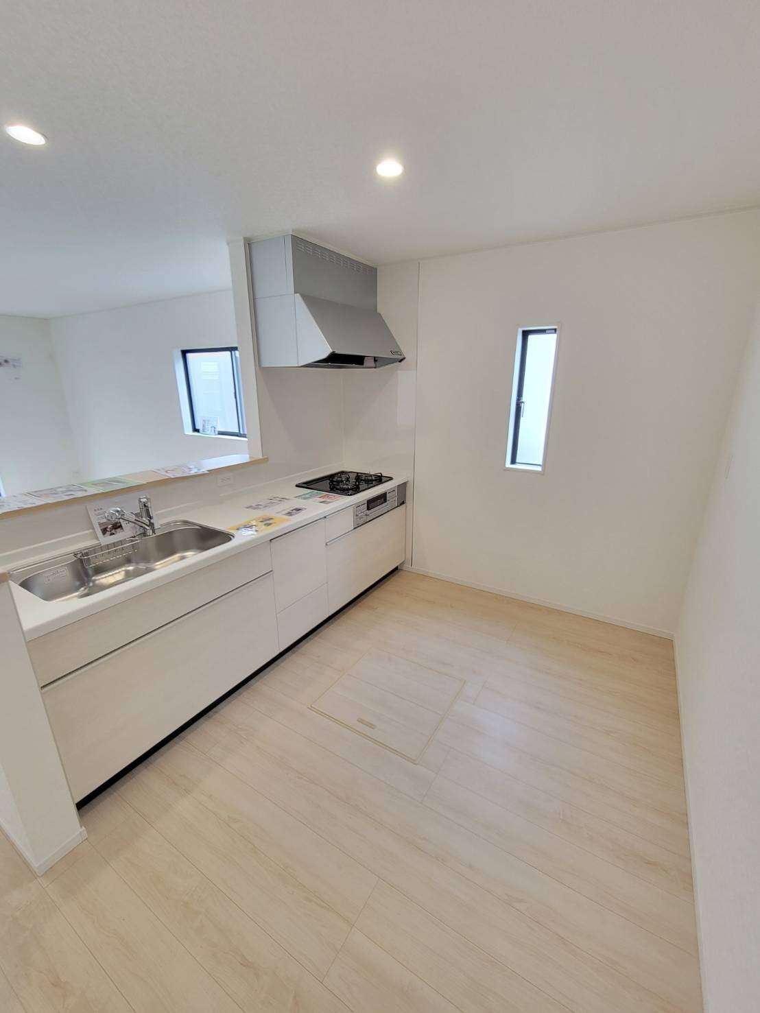 クレイドルガーデン熊野町城之堀１丁目第8　NO.10
