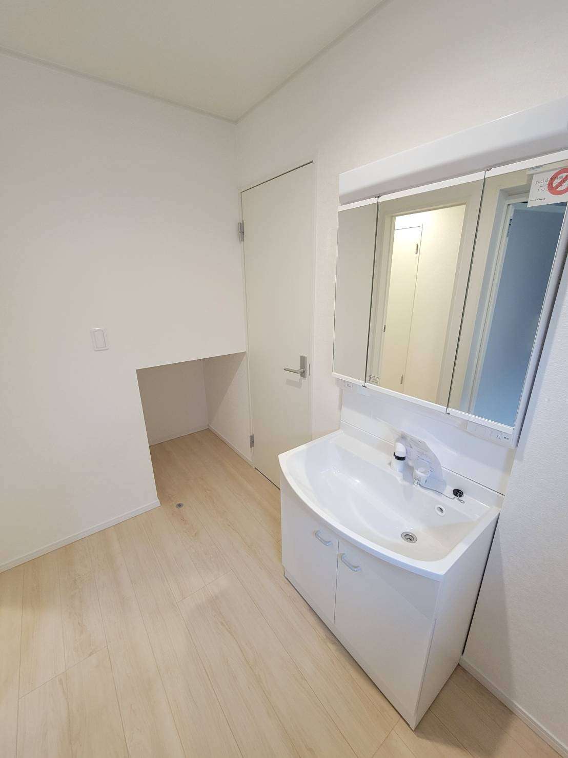 クレイドルガーデン熊野町城之堀１丁目第8　NO.10