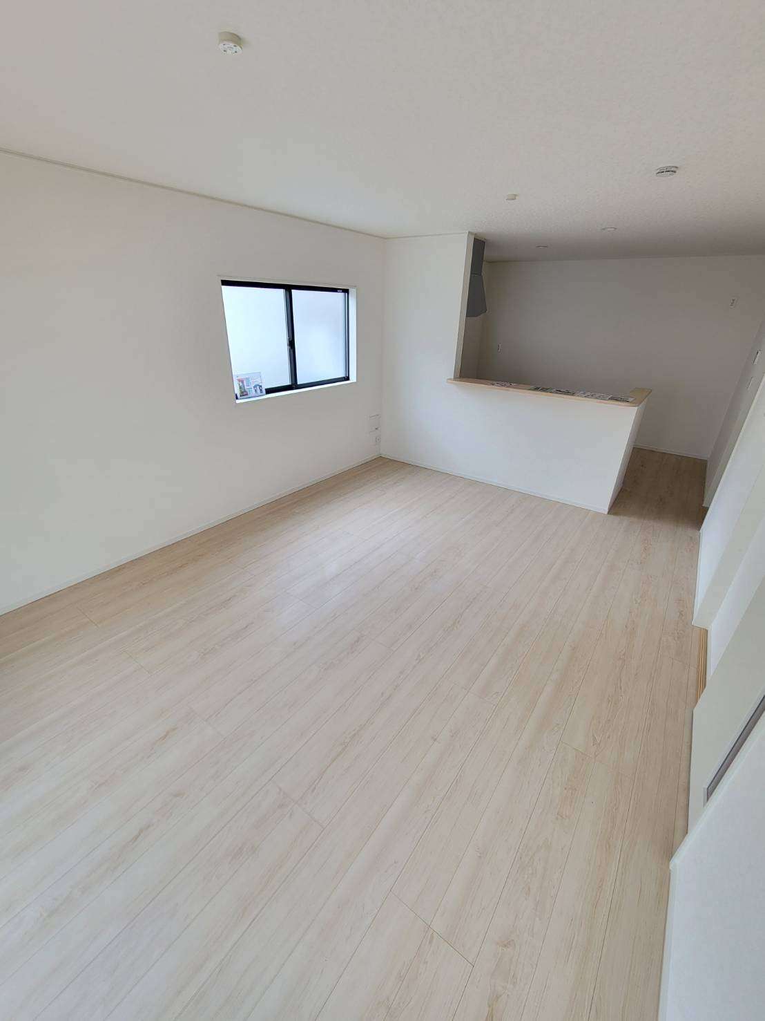 クレイドルガーデン熊野町城之堀１丁目第8　NO.10