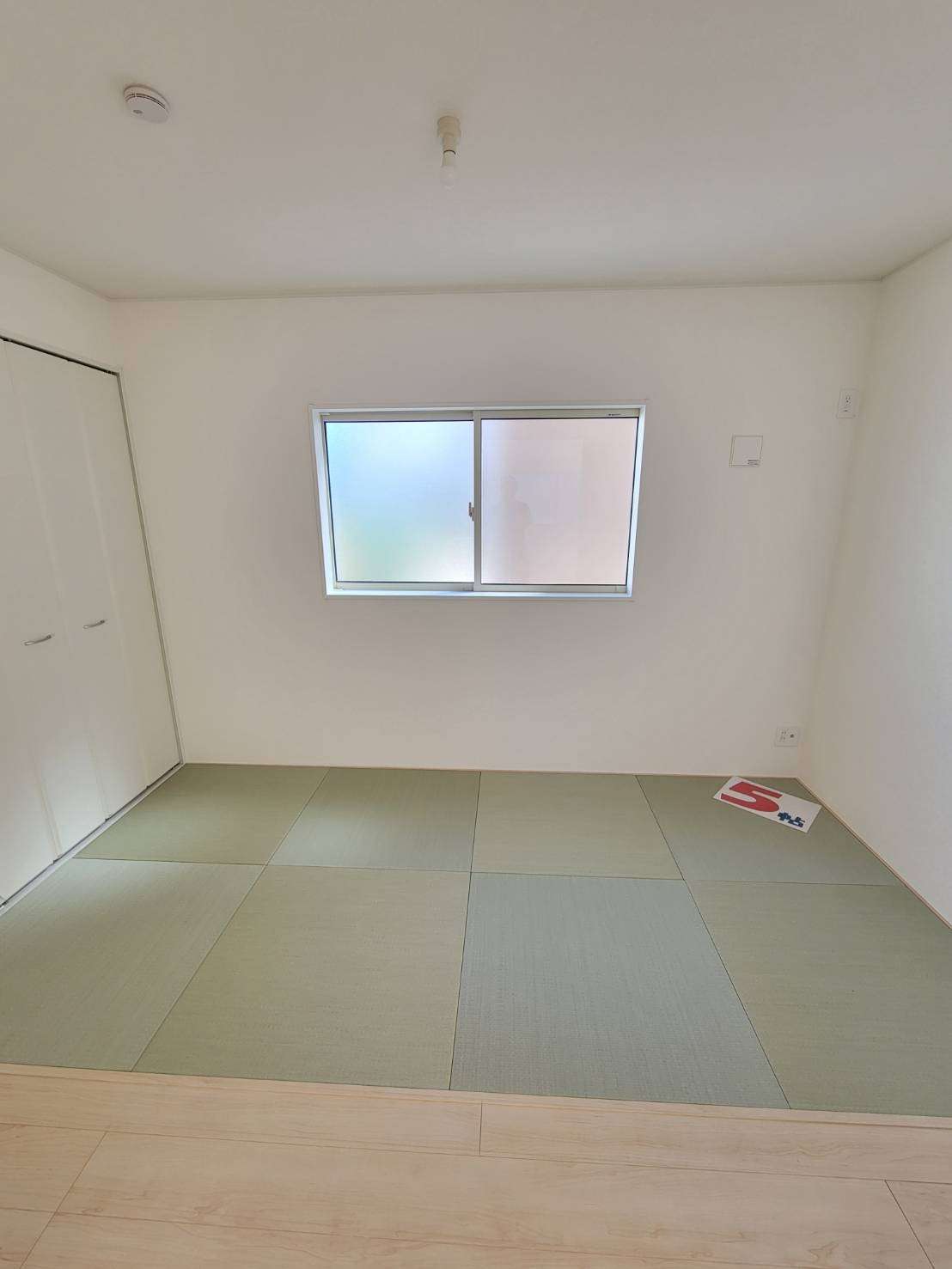 クレイドルガーデン熊野町城之堀１丁目第8　NO.5