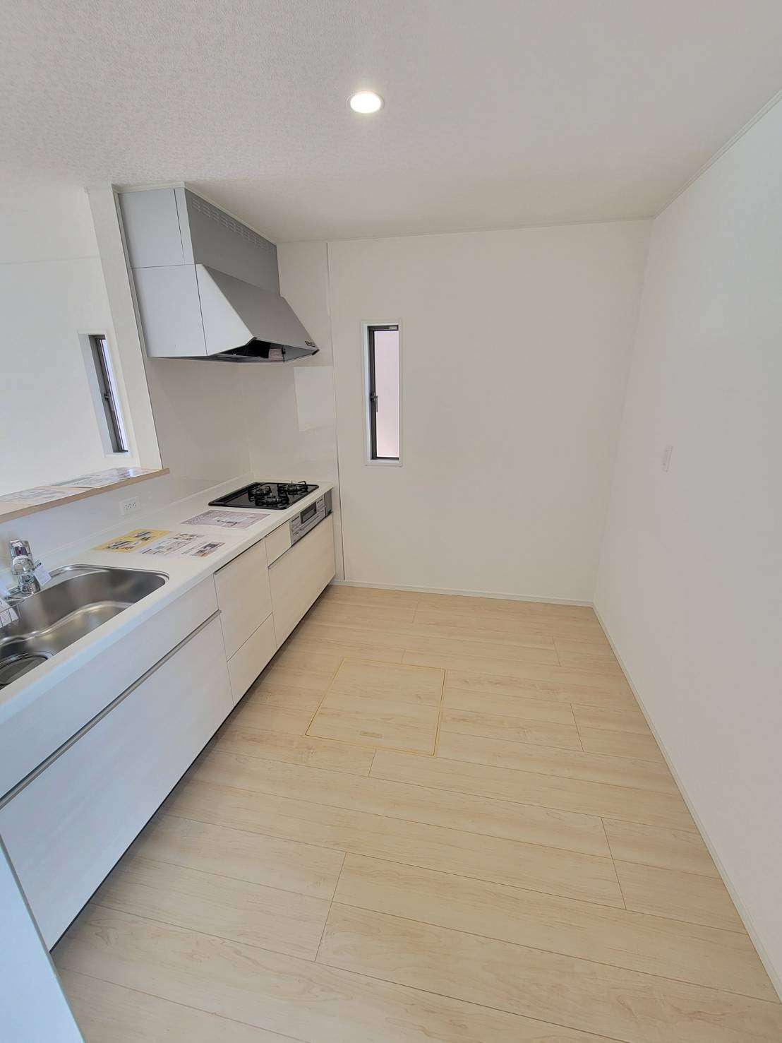 クレイドルガーデン熊野町城之堀１丁目第8　NO.6